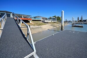 Exterior - Mooloolaba Waterfront Luxury (Sunshine Coast)