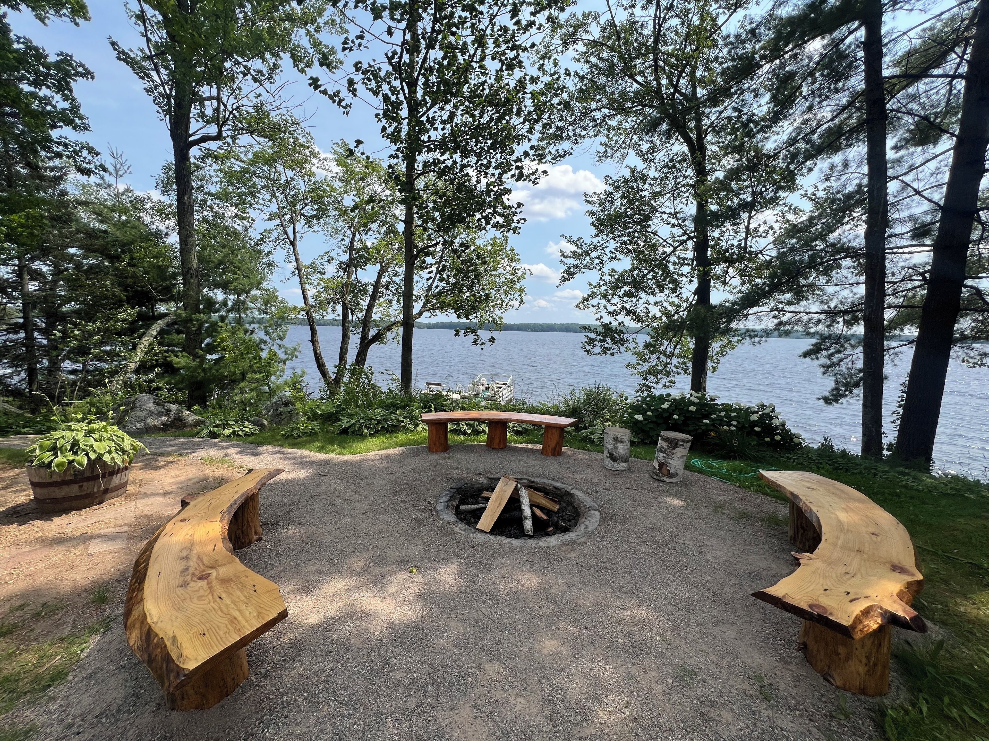 Firepit area with seating