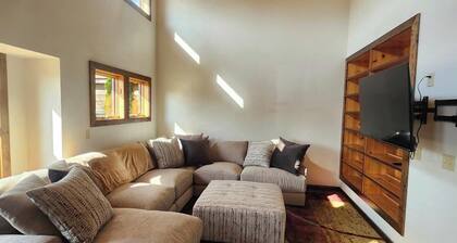 Mercer House on Major Snowmobile and ATV Trail