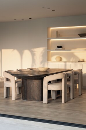 Villa, 4 Bedrooms, Patio, Pool View | Dining room - Villa Uma Bali (Kerobokan)