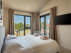 3 bedrooms, Internet