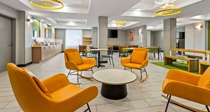 Spark by Hilton Catoosa Tulsa