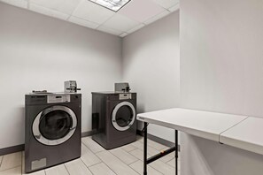 Sports facility - Spark by Hilton Catoosa Tulsa (Catoosa)