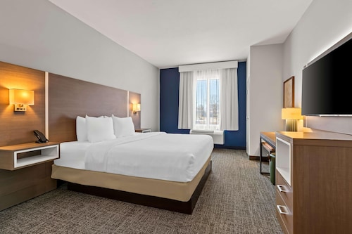 Spark by Hilton Catoosa Tulsa