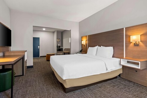 Spark by Hilton Catoosa Tulsa