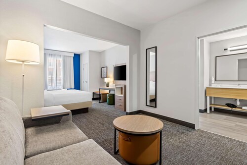 Spark by Hilton Catoosa Tulsa
