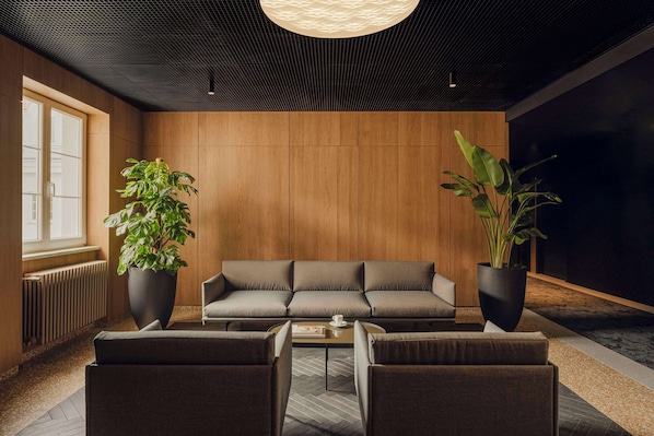 Lobby - Flaner Hotel, WorldHotels Crafted (Warsaw)