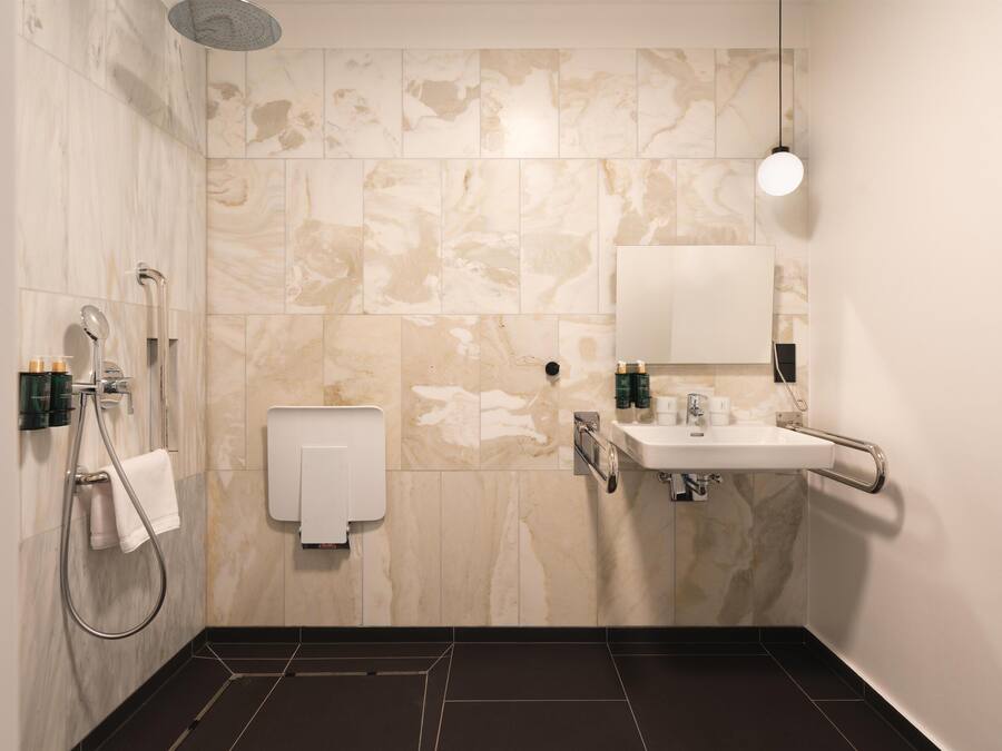 Standardzimmer, 1 King-Bett, Nichtraucher | Barrierefreies Bad