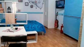 Estúdio, 1 quarto, sacada, vista para a cidade | 1 quarto