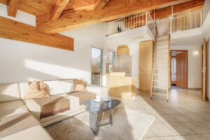 ALPEN APARTMENT | Περιοχή καθιστικού | Τηλεοράσεις