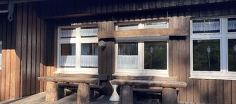 Stylish, Compact Apartment in a Green Setting