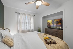 2 bedrooms, desk, iron/ironing board, travel crib