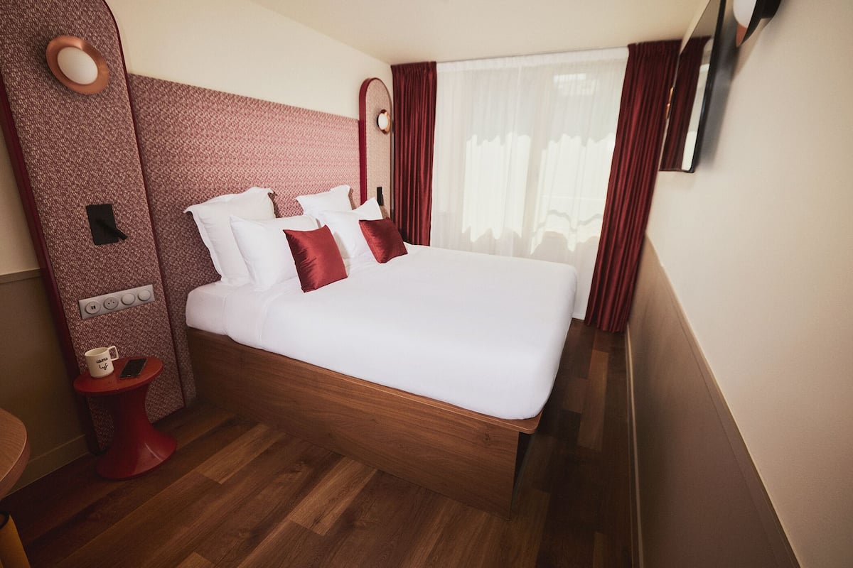House (All together I 3-suite) | Premium bedding, minibar, in-room safe, blackout drapes