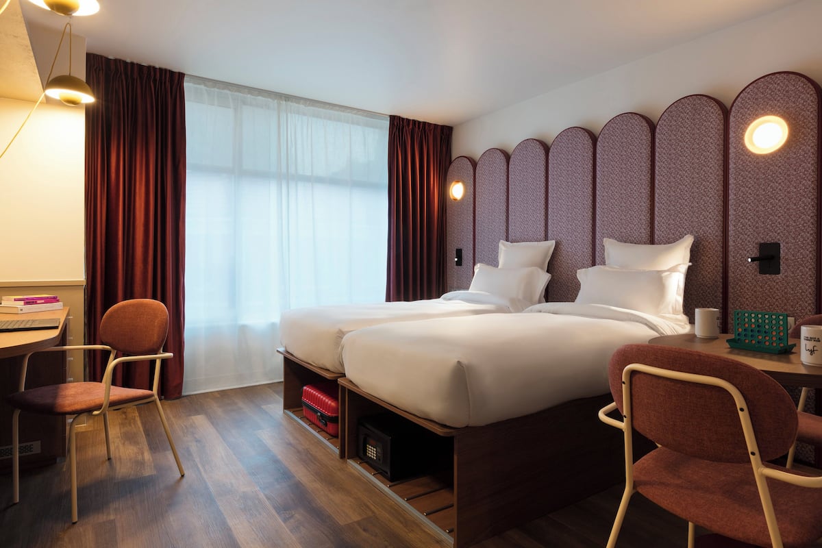 Studio (One of a Kind Plus) | Premium bedding, minibar, in-room safe, blackout drapes