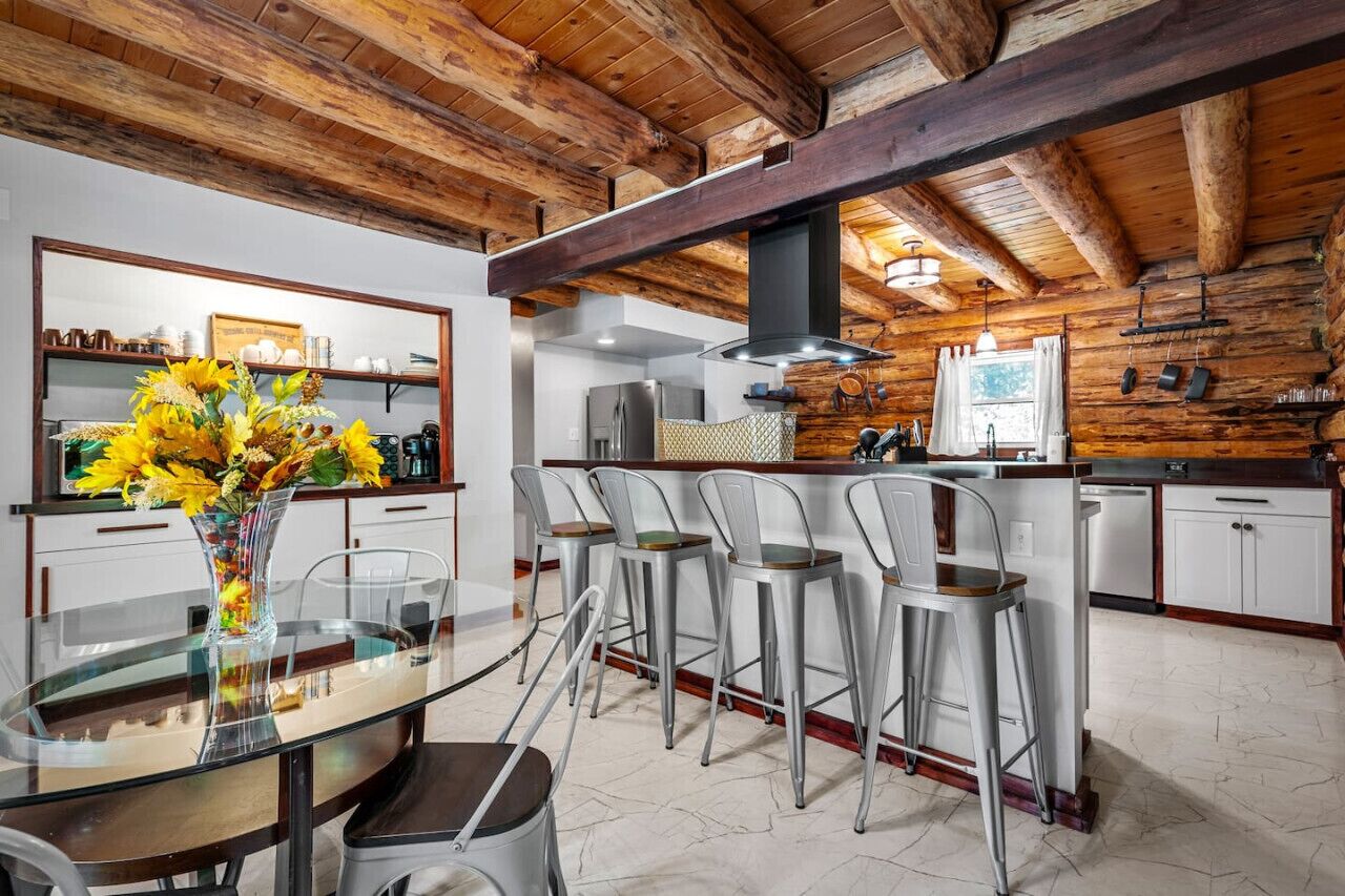 冰箱、微波炉、烤箱、炉灶