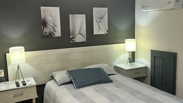 5 Schlafzimmer, Bügeleisen/Bügelbrett, WLAN, Bettwäsche