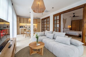 55-inch Smart TV with digital channels