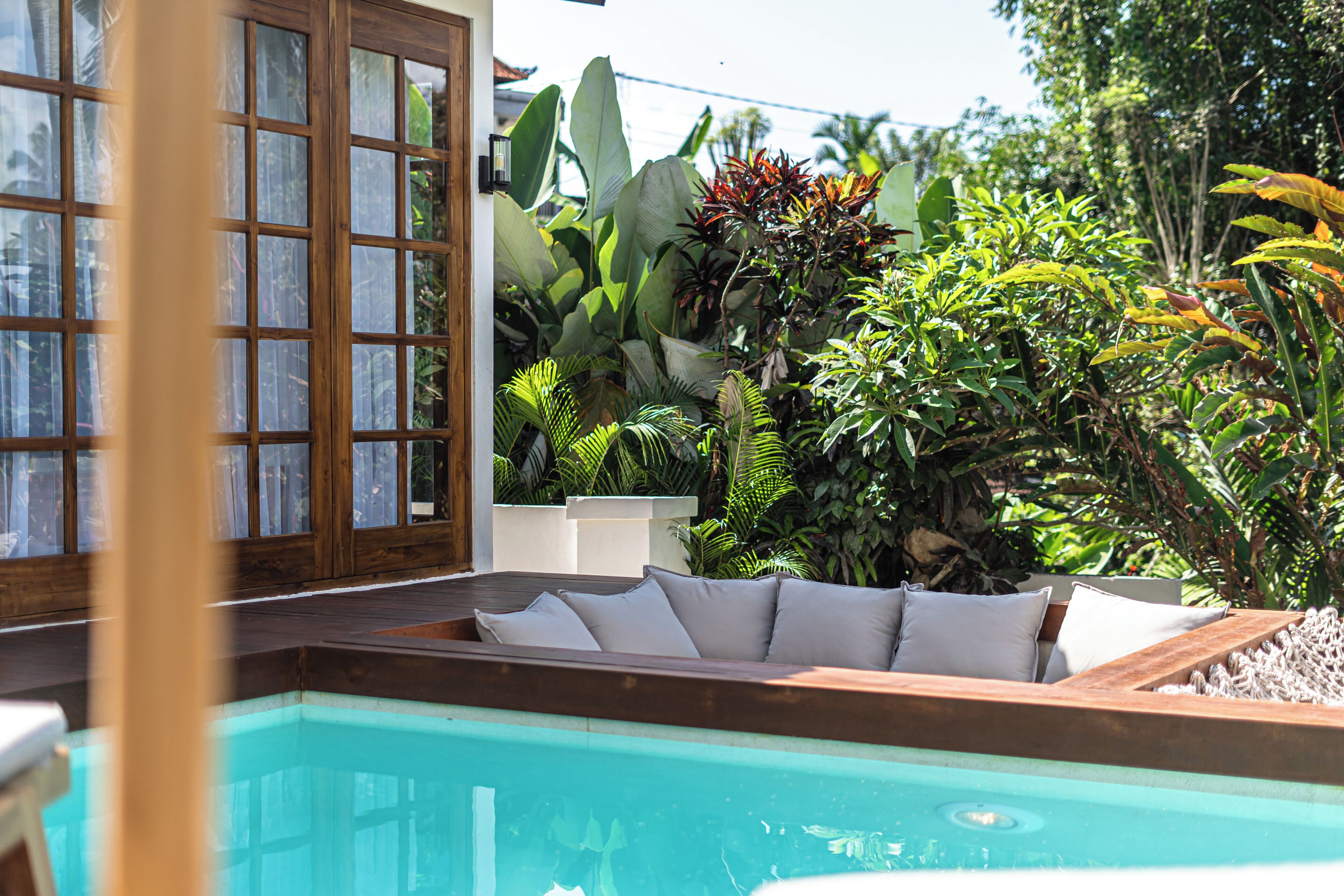 Outdoor pool, pool umbrellas, pool loungers