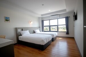 Superior Twin Room | Free WiFi