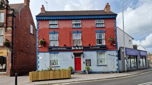 Unclassified image, 2 of 23, button - The Kegworth Inn  (Derby)