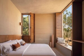 3 bedrooms, bed sheets