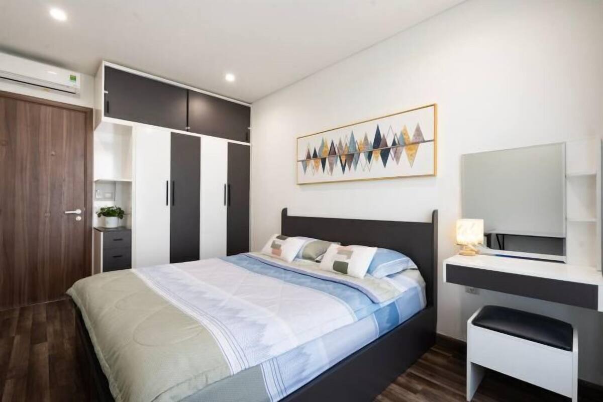 1 habitación, minibar, escritorio y espacio para trabajar con laptop