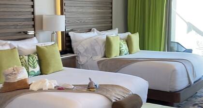 Cancun GARZA BLANCA Resort SWIM UP suite 2br/3ba. ALL-INCLUSIVE option. Butler.