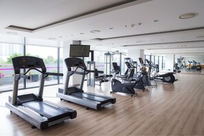 Gym - The Parkview - Very Close TSN Airport (Ho Chi Minh City)