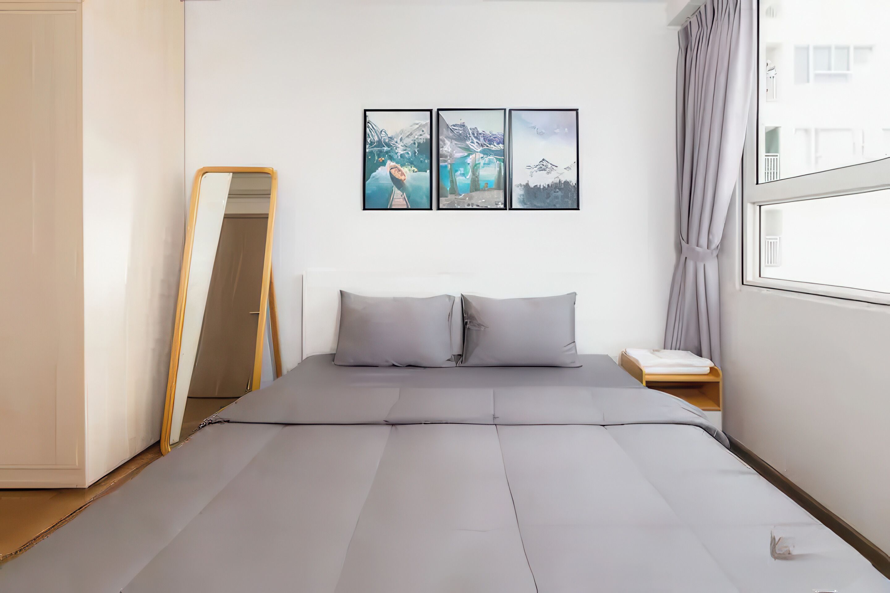 Superior Apartment, 3 Bedrooms, Kitchen, City View | Minibar, desk, laptop workspace, soundproofing