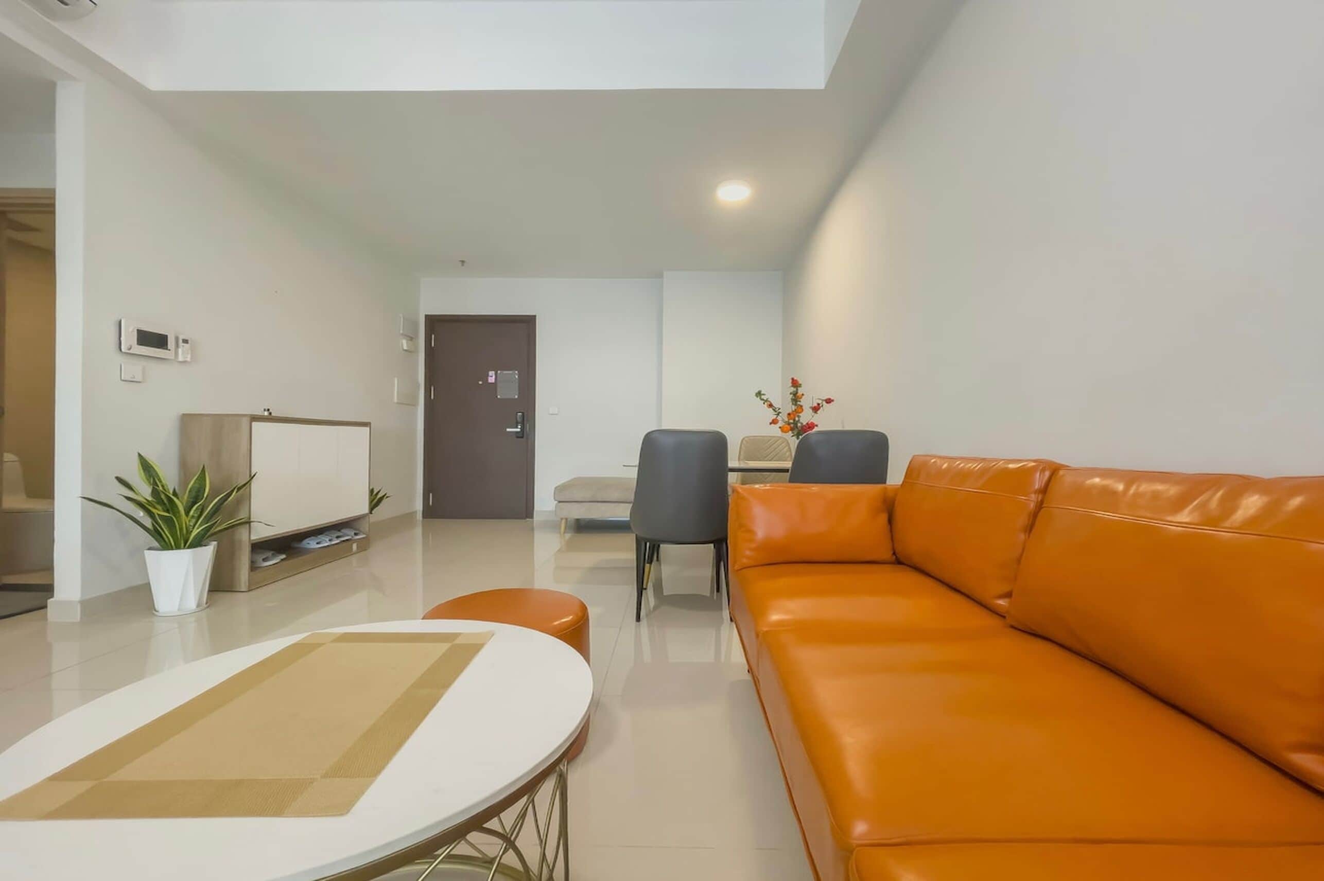 Superior Apartment, 2 Bedrooms, City View | Living area | TV