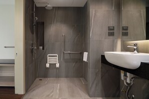 Deluxe Cabin King | Bathroom - T2 The Portal Sukhumvit (Bangkok)