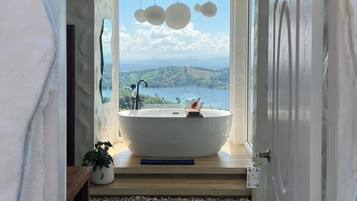 Façana frontal de l'allotjament