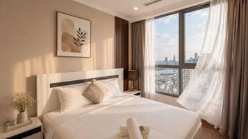 Superior Apartment, 2 Bedrooms, Kitchen, City View | Minibar, desk, laptop workspace, blackout drapes