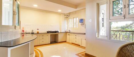 3 Bedroom Boutique | Living area | 24-inch LED TV with digital channels