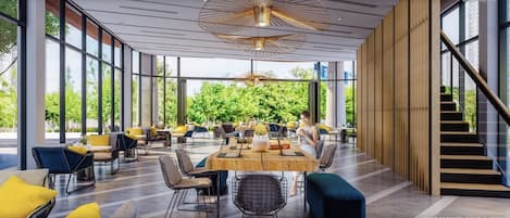 SittomrÄde i lobbyn