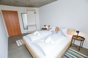 2 bedrooms, WiFi, bed sheets - Boutique apartment #8 with 2 bedrooms - Natural cooling via geothermal probe (Lustenau)