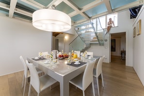 Villa, Hill View | Living area