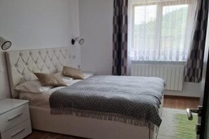 5 Schlafzimmer, kostenloses WLAN, Bettwäsche