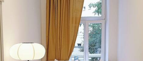 9 sovrum, skrivbord, strykjärn/strykbräda och wi-fi