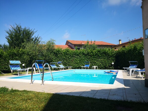Seasonal outdoor pool