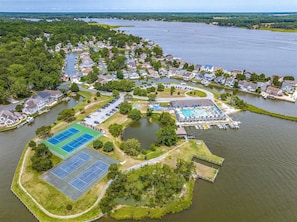 Exterior - Dolphins Chance - Beautiful Waterfront! (Ocean Pines)