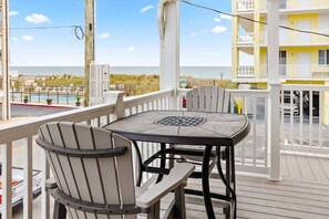 Outdoor dining - Ocean Views at Vagabond (Ocean City)