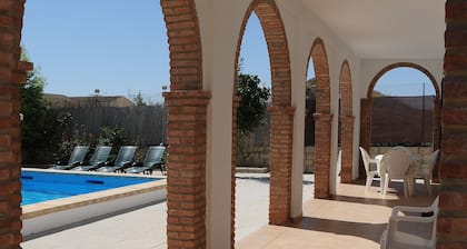 Villa in the center of Andalucia ideal for families with swimming pool