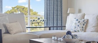 Rosevilla Retreat - Beautiful Farm Getaway