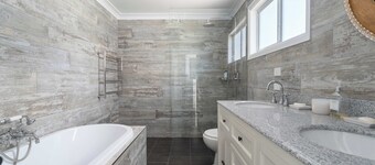 Rosevilla Retreat - Beautiful Farm Getaway