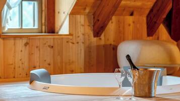 Exclusive-Suite, Whirlpool | Eigener Whirlpool