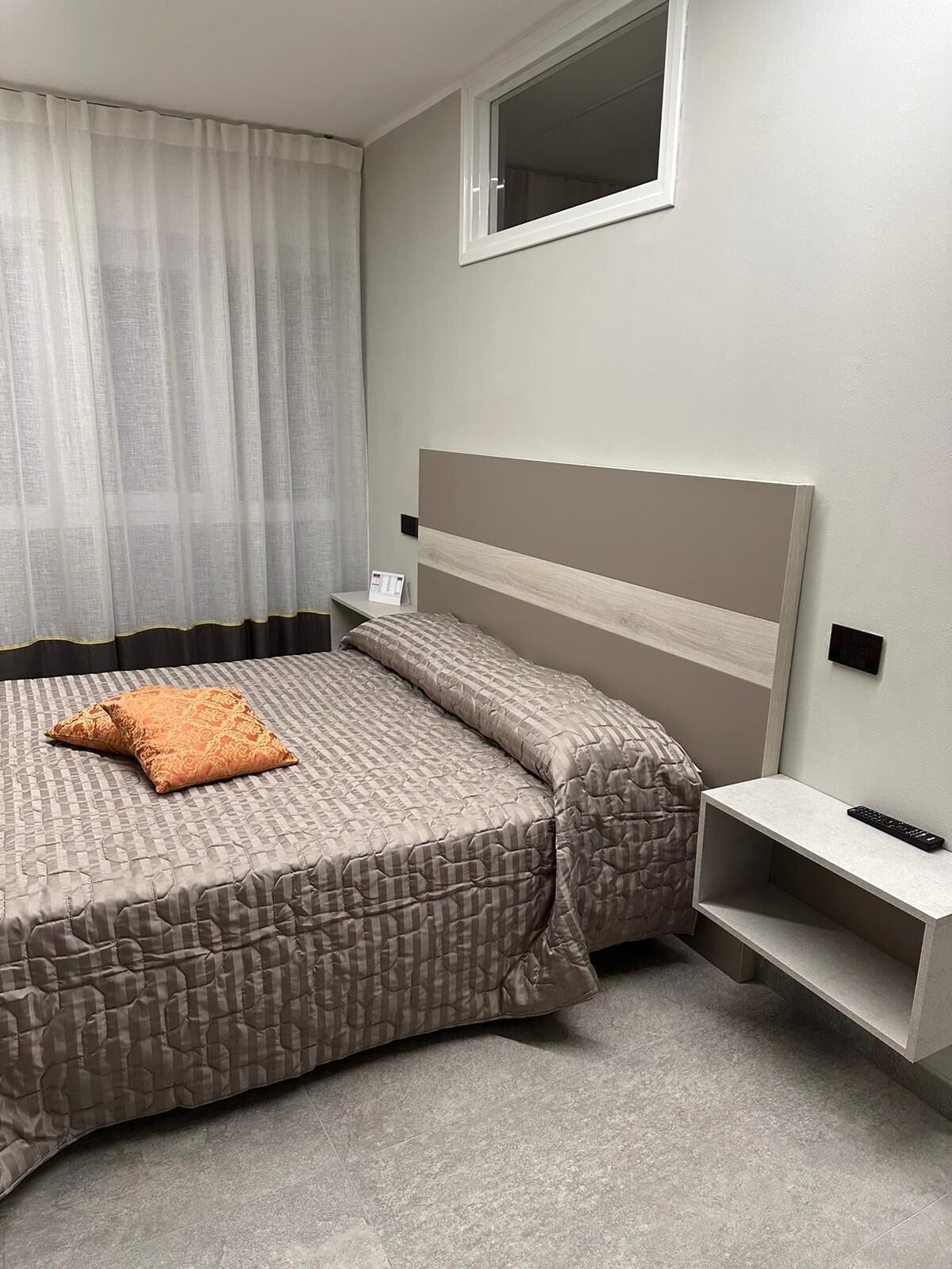 Habitación básica doble | Escritorio, sistema de insonorización, wifi gratis