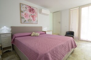 Villa, Sea View | 3 bedrooms, soundproofing, free WiFi - Villa Monteggiori - Camaiore Versilia (Camaiore)