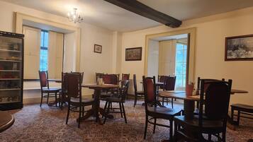 Desayuno continental incluido todos los días