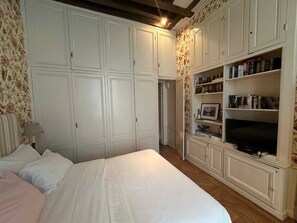 2 Schlafzimmer, Bügeleisen/Bügelbrett, WLAN, Bettwäsche